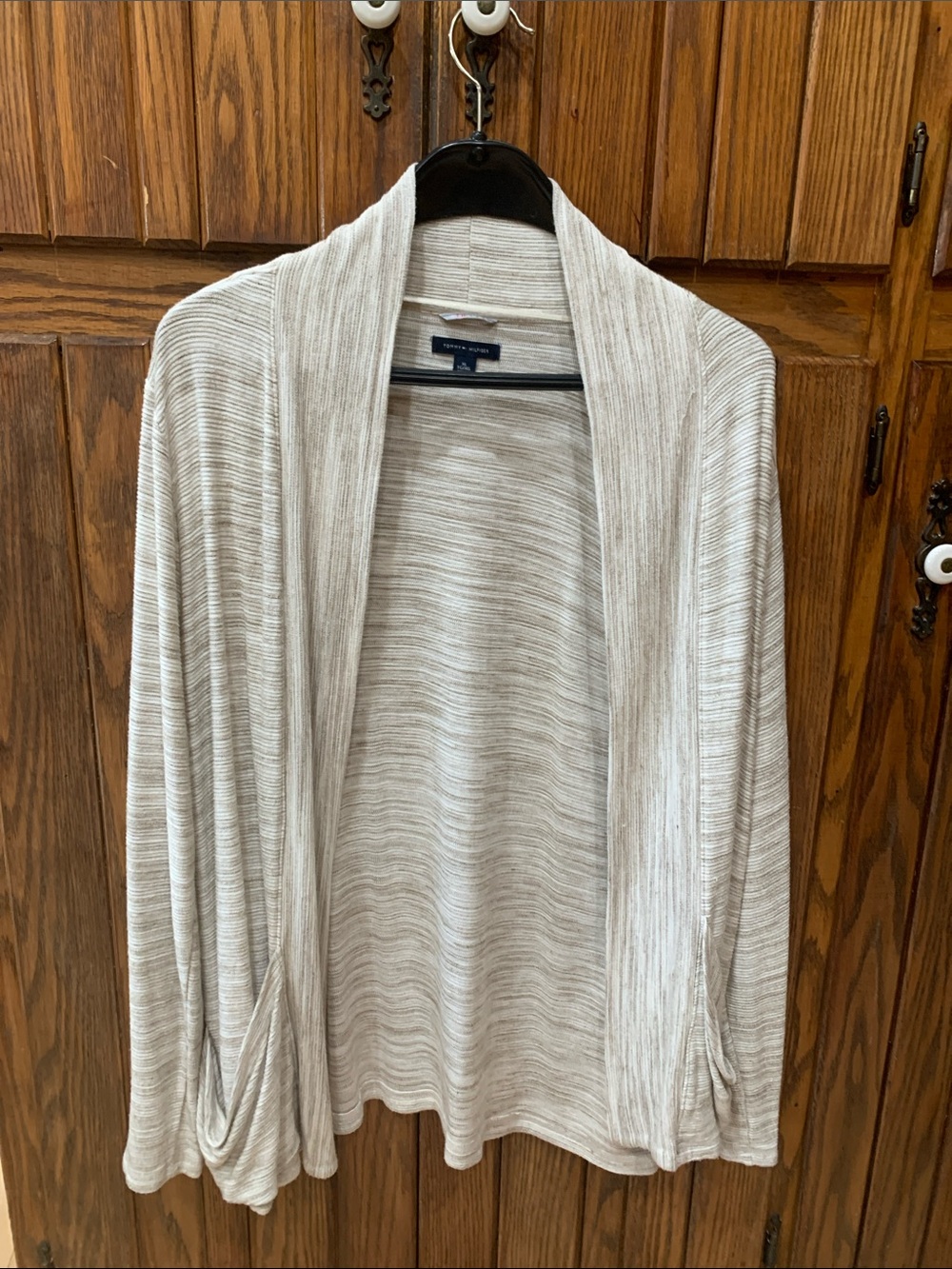 Tommy Hilfiger women Cardigan sweater size XL with two pockets - Picture 1 of 7